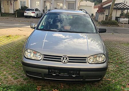 VW Golf Variant Volkswagen Golf IV Variant Diesel 1.9 TDI Trendline
