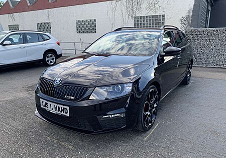 Skoda Octavia Combi RS 2.0 TSI *Leder*Kamera*Navi*Xenon*