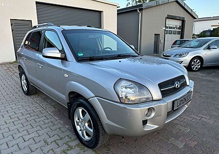 Hyundai Tucson 2.0 GLS 2WD*AHK*Leder*Klima*Sitzheizung*