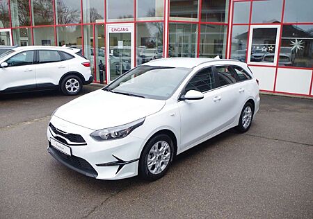 Kia XCeed Ceed SW / cee'd SW Ceed Sportswagon 1.6 CRDi DCT Vision