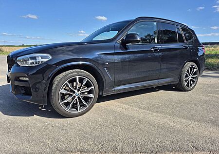 BMW X3 xDrive20d Aut. M Paket 20" AHK Head Up