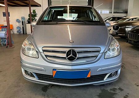 Mercedes-Benz B 200 Automatik Klima Teilleder Preis inkl Neu Tüv