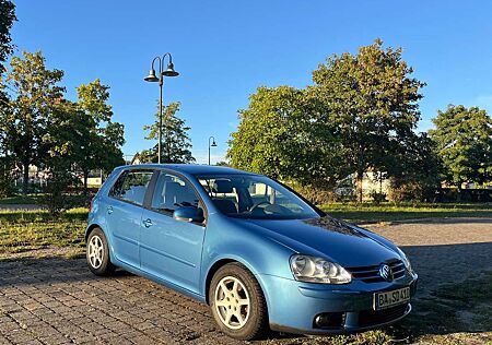 VW Golf Volkswagen 5