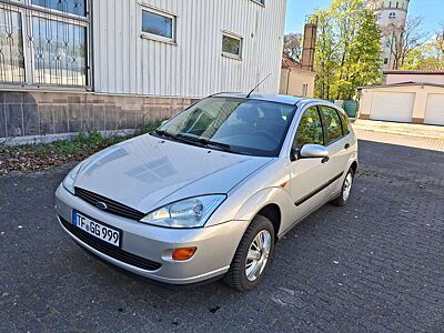 Ford Focus 1.4l Benzin (2001) | 5-Türer | TÜV NEU bis 03/2028 | Ideal für Anfänger & Lieferanten