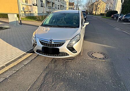 Opel Zafira Tourer 2.0 CDTI Automatik Edition