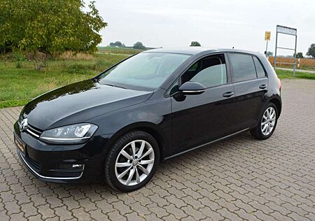 VW Golf Volkswagen VII Lim. 1.4 TSI DSG Highline BMT
