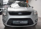 Ford Kuga Trend Tempomat Panorama Sitzheiz PDC AUX