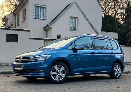 VW Touran Volkswagen Diesel 1.6 TDI SCR DSG Join