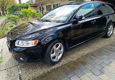 Volvo V50 DPF D2 Business Edition