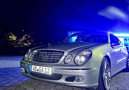 Mercedes-Benz E 240 Elegance