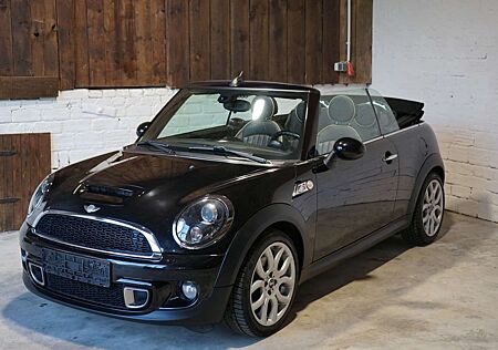 Mini Cooper S Cabrio *2.Hand*Scheckheft*Leder*Navi