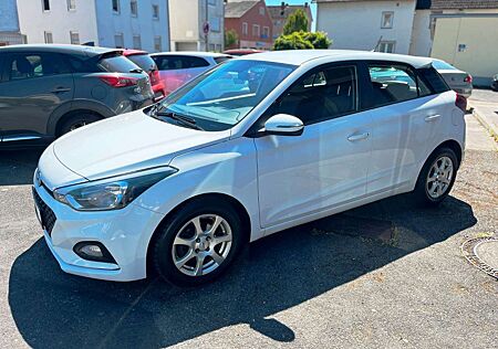 Hyundai i20 Select*1.Hand*