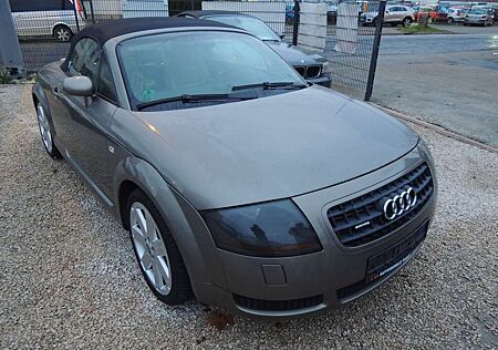 Audi TT Roadster 1.8 T quattro SH Verdeck ern. AT-M. 63tkm