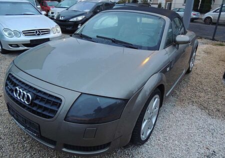 Audi TT Roadster 1.8 T quattro SH Verdeck ern. AT-M. 63tkm