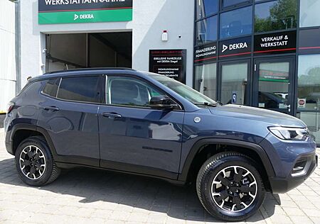 Jeep Compass 1.3 4xe Trailhawk Plug-In Hybrid 360/NAVI