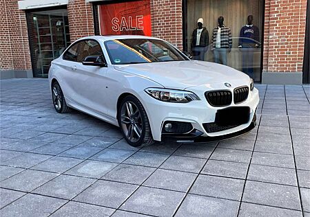 BMW 220i 220 Coupe M Sport