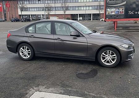 BMW 318d 318 GT Modern Line