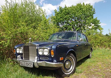Rolls-Royce Silver Shadow I- britische Eleganz in Royal Blue