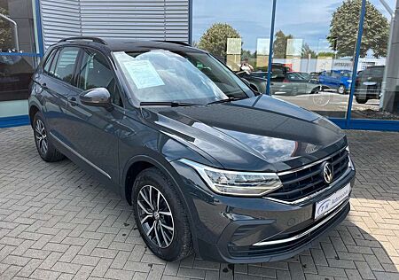 VW Tiguan Volkswagen Life/ACC/Kamera/AHK/LED/Massage