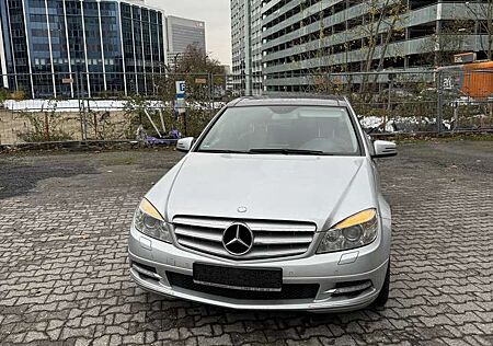 Mercedes-Benz C 300 4Matic 7G-TRONIC Avantgarde
