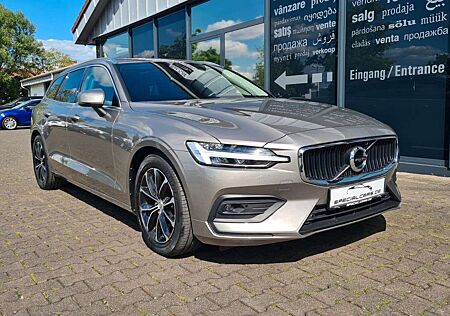 Volvo V60 D3 Momentum Pro - PANO - 8 x ALU -