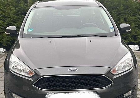 Ford Focus 1.5 TDCi DPF Start-Stopp-System Aut. Titanium