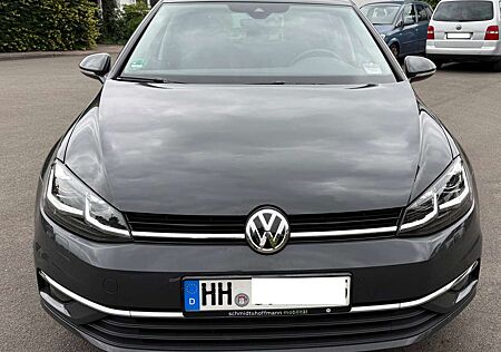 VW Golf Volkswagen VII 5-Türer 1.0 TSI Join Top gepflegt