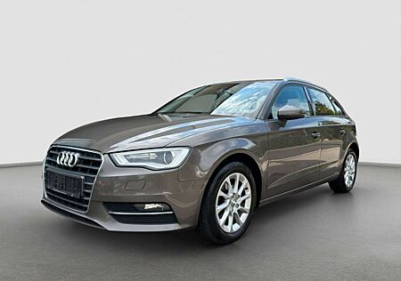 Audi A3 Sportback attraction*Navi*SHZ*PDC*Klimaanlage