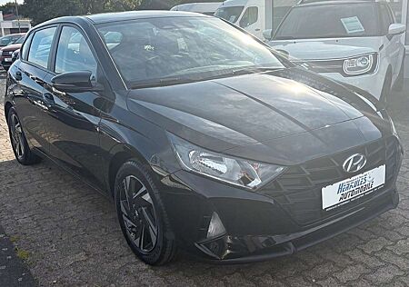 Hyundai i20 1.2l Navi/Rückfahrkamera/Sitzheizung