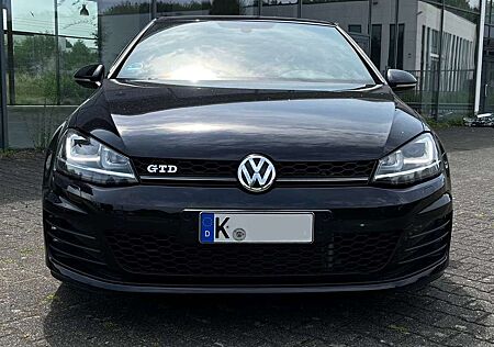 VW Golf Volkswagen GTD BlueMotion Technology DSG