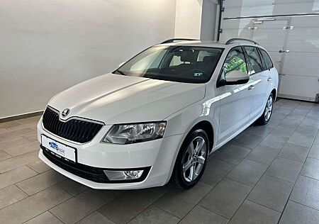 Skoda Octavia 1.6 TDI Combi Active *Navi *