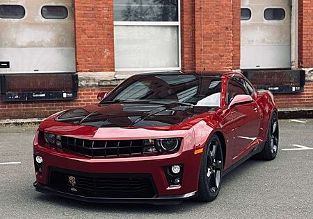 Chevrolet Camaro Coupe 6.2 V8