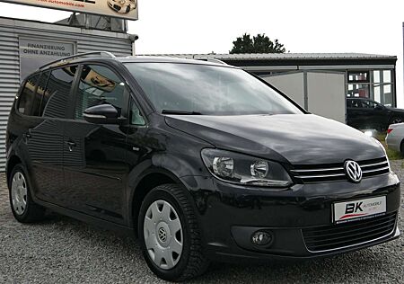 VW Touran Volkswagen 2.0 1.Hand Scheckheft 7. Sitzer Einparkhilfe