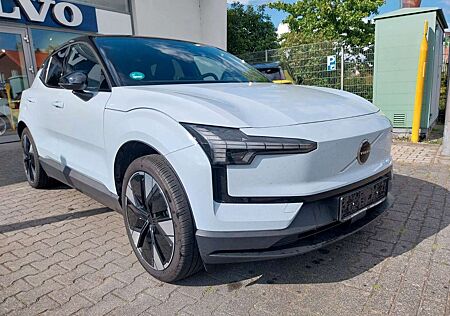 Volvo EX30 Plus 2WD Pure Electric