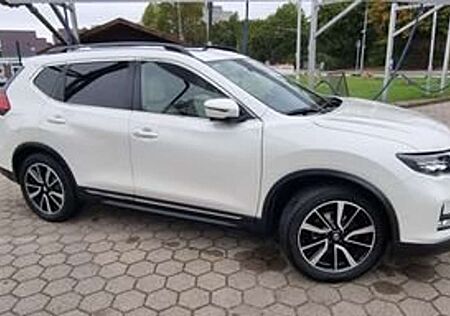 Nissan X-Trail 1.6 DIG-T Tekna