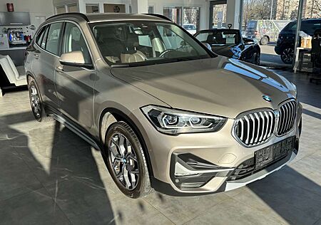 BMW X1 xDrive18d xLine*NAV*LED*LEDER