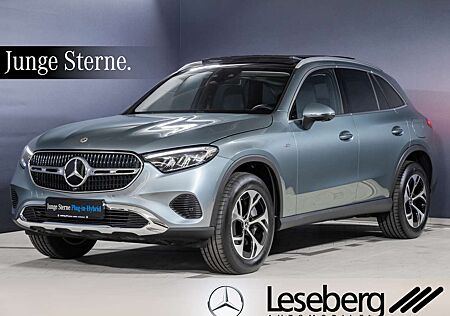Mercedes-Benz GLC 300 de 4M Avantgarde LED/AHK/Pano/Distro/DAB