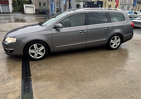 VW Passat Variant Volkswagen 2.0 TDI 4Motion Highline Tüv Alu AHK Shz Tiefer