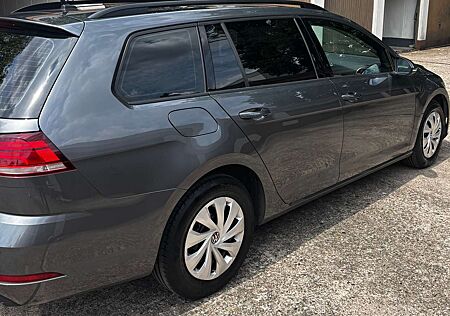 VW Golf Variant Volkswagen 1.6 TDI Sound