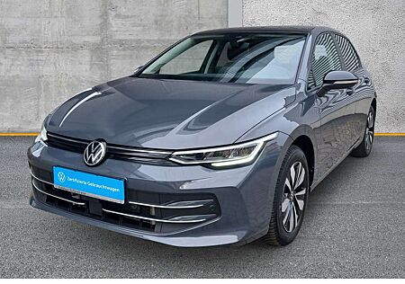 Volkswagen Golf VIII 1.5 eTSI DSG Goal AHK PANOD. KAMERA