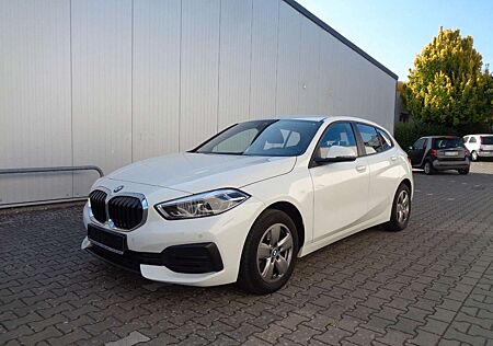 BMW 118 i Aut. Navi Cockpit, DAB. SHZ, LM 16', LED