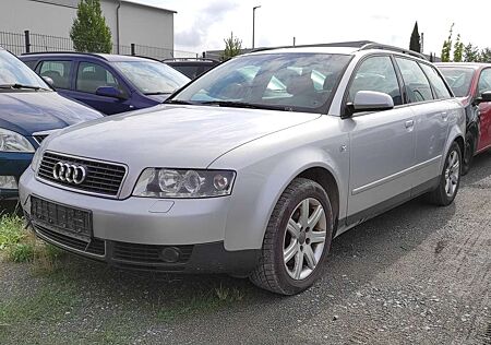 Audi A4 Avant 3.0 quattro ALLRAD *TÜV10-26* XENON KLIMA