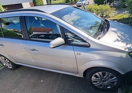 Opel Zafira 1.8