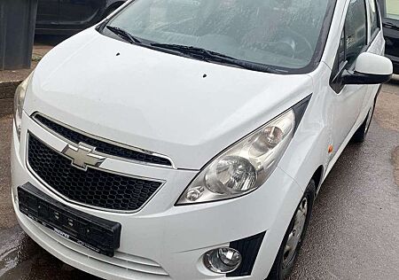 Chevrolet Spark LS TÜV neu