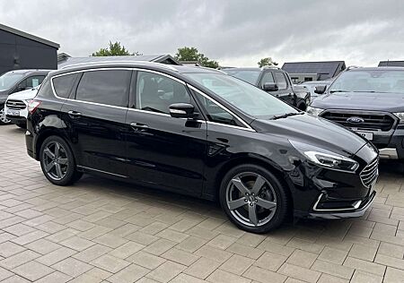 Ford S-Max Titanium * 19 Zoll * sehr gepfl. Zustand *