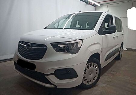 Opel Combo Life E Edition Plus 1.2T NAVI/PDC/DAB/TEMP