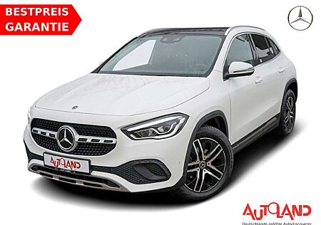 Mercedes-Benz GLA 180 Style LED Android Apple Schiebedach DAB