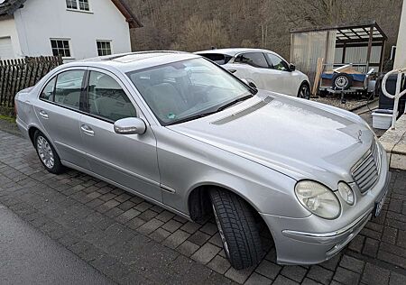 Mercedes-Benz E 220 CDI Classic DPF