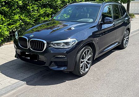 BMW X3 xDrive30d M SPORT Pano AHK STHZ 20" HUD Garantie