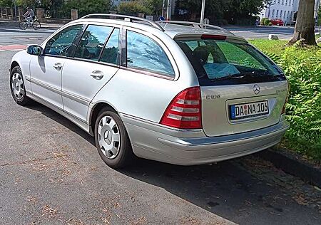 Mercedes-Benz C 180 T Kompressor Classic